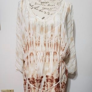 1x Motherhood Maternity BoHo Blouse w/ Built in Cami